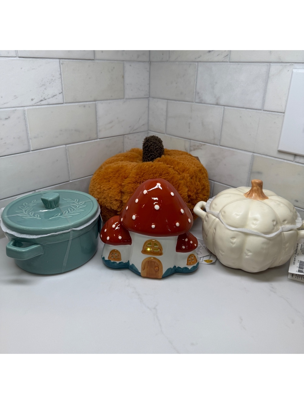 Autumn Themed Ceramic Mushroom House Night Light and Decorative Kitchen Set